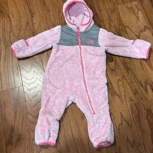 EUC North Face Toddler Winter Coverall/Suit
